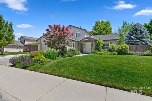 2870 N Quarrystone Way, Meridian, ID, 83646-7531 | Card Image