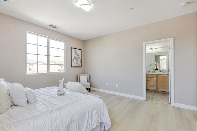 113 Silver Bell Way, House other with 5 bedrooms, 3 bathrooms and 2 parking in Oakley CA | Image 26