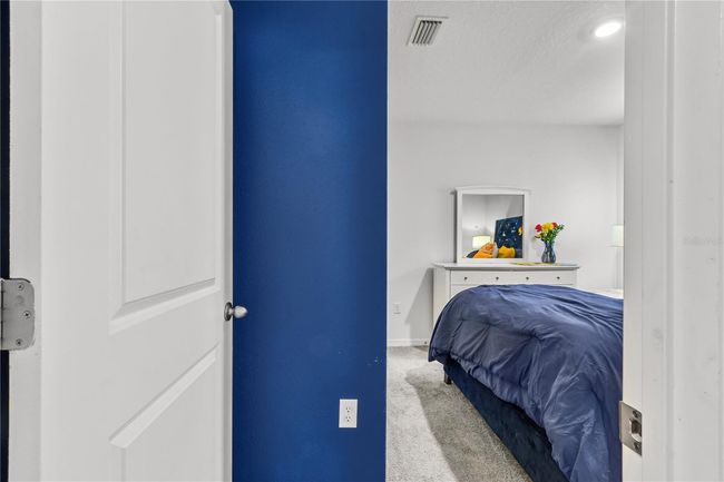17019 Avon Dive Lane, House other with 4 bedrooms, 2 bathrooms and null parking in WIMAUMA FL | Image 14