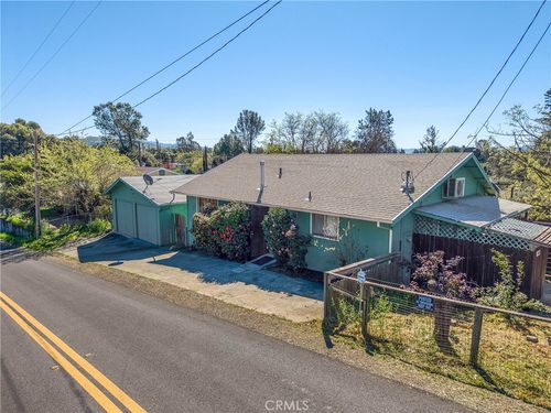 3206 4th St, Clearlake, CA, 95422-8915 | Card Image