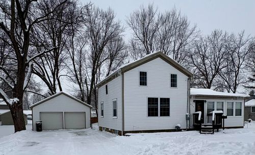 432 E Vine St, Vicksburg, MI, 49097-1128 | Card Image