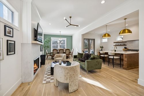 937 Woodmont Blvd, Nashville, TN, 37204-3309 | Card Image