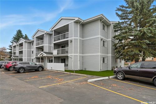 107-309B Cree Cres, Saskatoon, SK, S7K7Y3 | Card Image