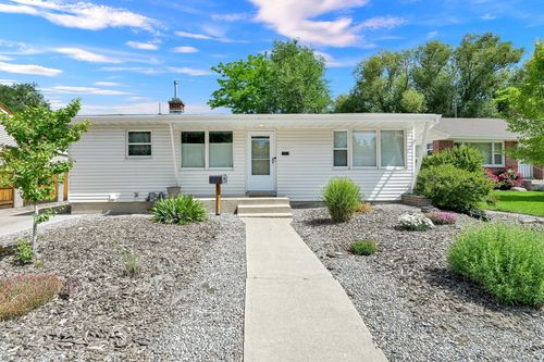 253 Chestnut Ln, Logan, UT, 84321-3313 | Card Image