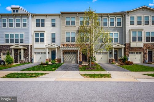 732 Rollins Ln, GLEN BURNIE, MD, 21060-8635 | Card Image
