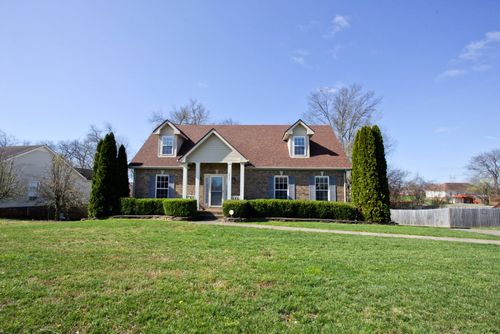 3927 Stella Dr, Clarksville, TN, 37040-5590 | Card Image