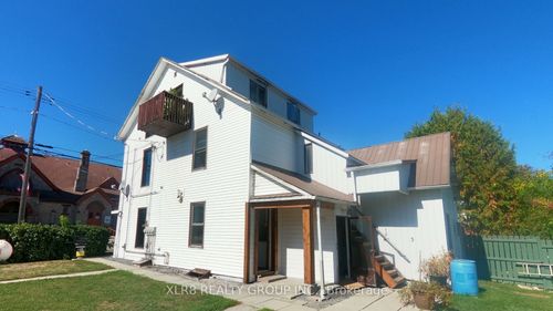 1-2584 County Rd 29, Pakenham, ON, K0A2X0 | Card Image