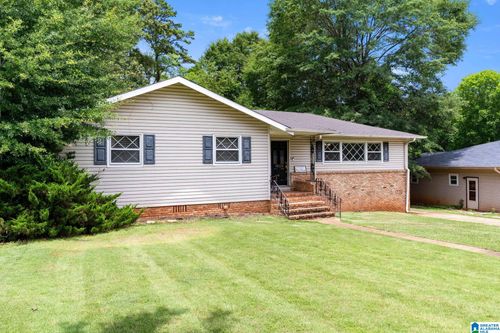 1905 Longview Dr, HUEYTOWN, AL, 35023-2946 | Card Image