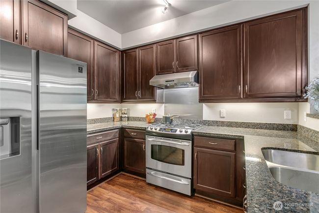 Kitchen | Image 12