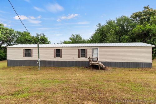 604 W Cowley Ave, Coalgate, OK, 74538-2008 | Card Image