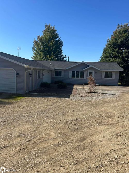 2946C Twinkle Hill Road, Marshalltown, IA, 50158 | Card Image