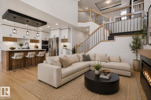 12 Edgefield Way, Saint Albert, AB, T8N8A1 | Card Image
