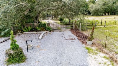 210 Ne 108 Th Lane, House other with 3 bedrooms, 2 bathrooms and null parking in Branford FL | Image 3