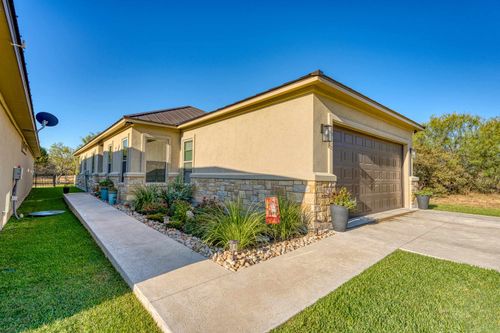 317 Parallel Cir, Horseshoe Bay, TX, 78657-6318 | Card Image