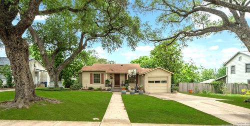 348 Funston, San Antonio, TX, 78209 | Card Image