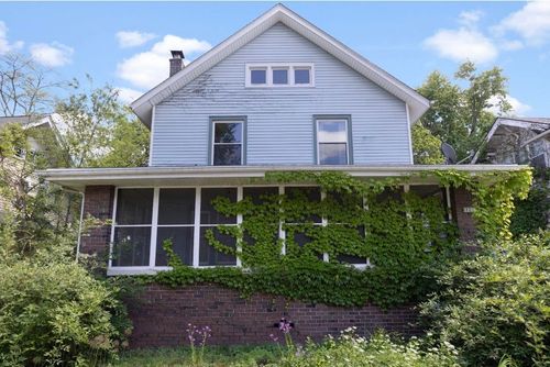 1239 Garrison Ave, Rockford, IL, 61103-6132 | Card Image