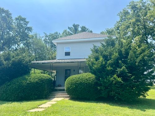 105 N Jackson Street, Philo, IL, 61864 | Card Image