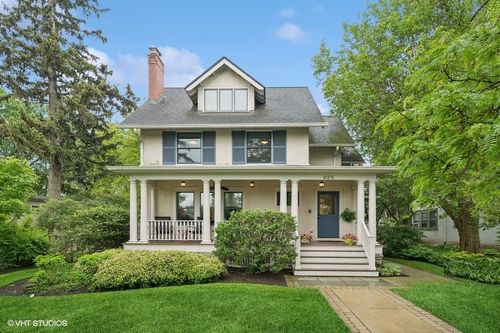 925 Central Ave, Wilmette, IL, 60091-2607 | Card Image