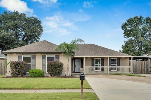 4708 Red Oak Dr, Marrero, LA, 70072-6606 | Card Image