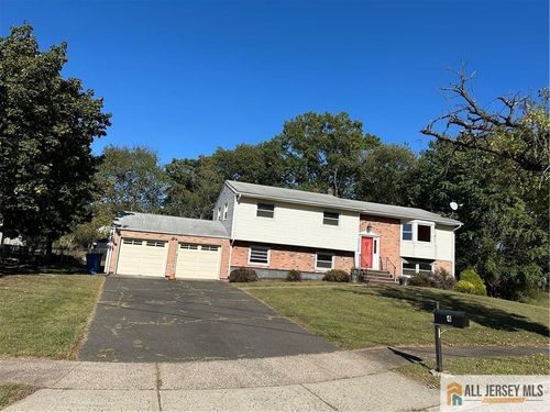 4 Dewey Ct, Piscataway, NJ, 08854-5518 | Card Image