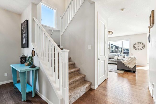 191 West Grove Way Sw, Home with 4 bedrooms, 2 bathrooms and 4 parking in Calgary AB | Image 5