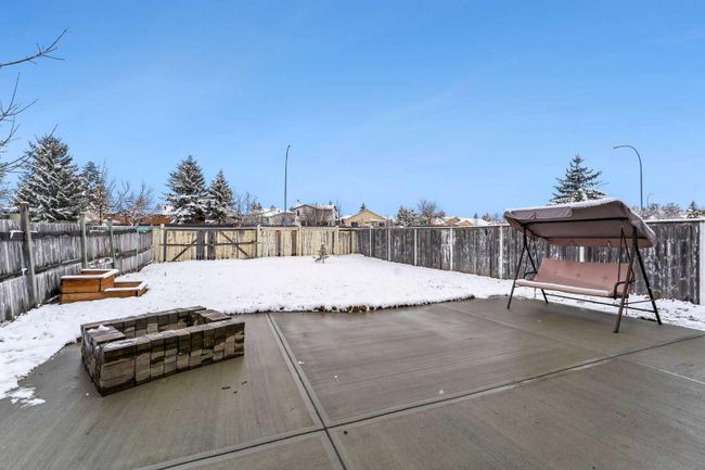128 Laguna Close Ne, Home with 6 bedrooms, 4 bathrooms and 2 parking in Calgary AB | Image 38
