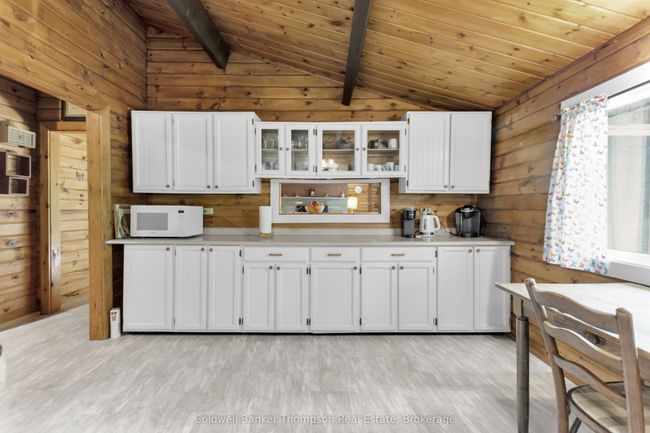 254 Lakeshore Rd, House other with 3 bedrooms, 2 bathrooms and 4 parking in Huntsville ON | Image 11