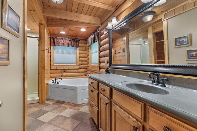 2414 Walnut Cove Way, House other with 4 bedrooms, 6 bathrooms and null parking in Sevierville TN | Image 19