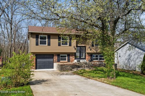 7518 E Orchard Grass Blvd, Crestwood, KY, 40014-9057 | Card Image