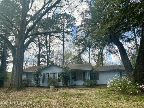 3715 Montrose Ct, Jackson, MS, 39216-3717 | Card Image