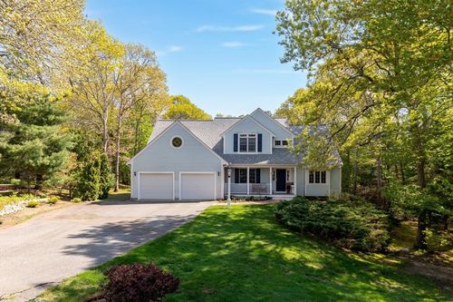 5 Summerwind Ln, North Falmouth, MA, 02556-2154 | Card Image