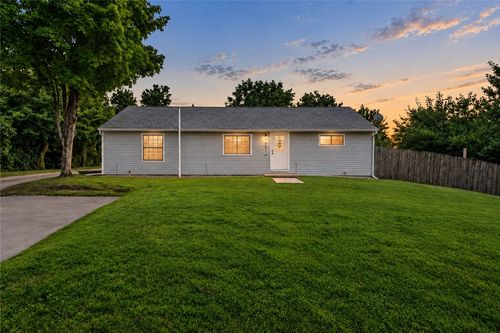 3719 Kemp Rd, Beavercreek, OH, 45431-2459 | Card Image