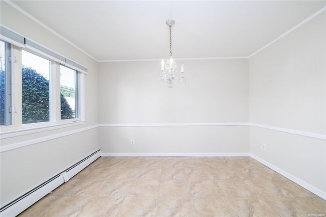 2781 Bayview Ave, House other with 4 bedrooms, 2 bathrooms and null parking in Wantagh NY | Image 7