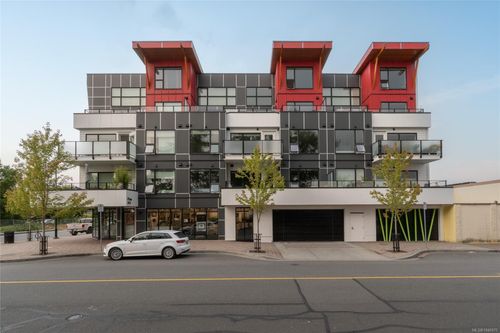 302-2526 Bevan Ave, Sidney, BC, V8L1W3 | Card Image