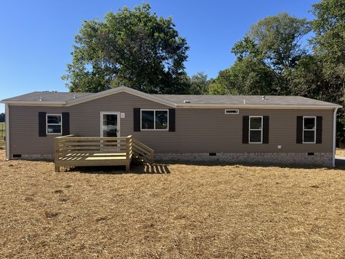 1683 Old Highway 52, Lafayette, TN, 37083-3337 | Card Image