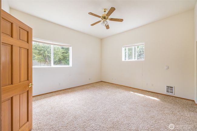 71 Waggler Way, House other with 2 bedrooms, 3 bathrooms and null parking in Sequim WA | Image 36