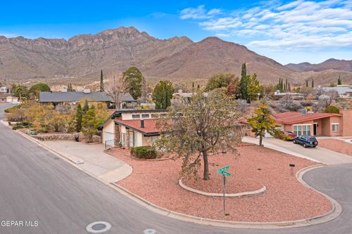 8201 Big Bend Dr, El Paso, TX, 79904-2430 | Card Image