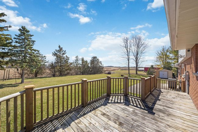 4186 Fairweather Rd, House other with 4 bedrooms, 2 bathrooms and 6 parking in Petrolia ON | Image 33