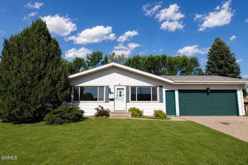 1216 Morningside St, Bismarck, ND, 58501-3176 | Card Image