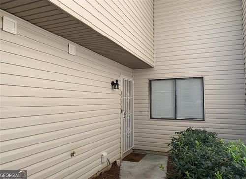 8577 Parkside Dr, Jonesboro, GA, 30238-4323 | Card Image