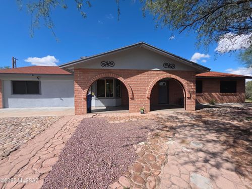 1511 E Patagonia Hwy, Nogales, AZ, 85621-1286 | Card Image