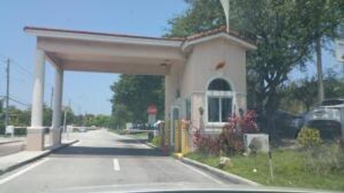 202-20400 Nw 7th Avenue, Miami Gardens, FL, 33169 | Card Image