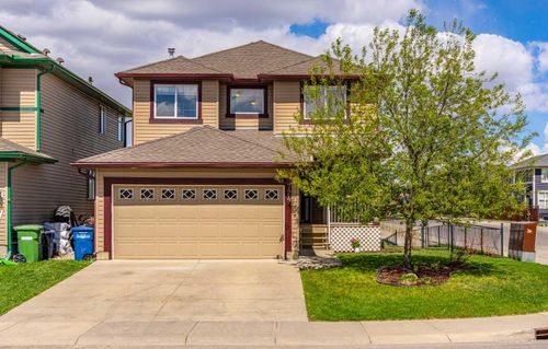 724 Luxstone Landing Sw, Airdrie, AB, T4B3L1 | Card Image