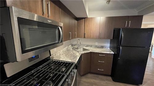 2-4 Ottawa St N, Hamilton, ON, L8H3Y7 | Card Image