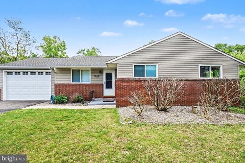 201 Mountain Rd, FALLSTON, MD, 21047-2839 | Card Image