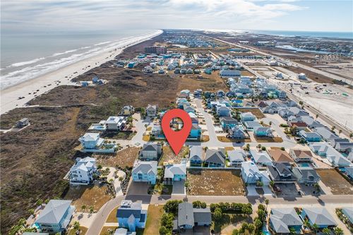663 Gage Way, Port Aransas, TX, 78373-6118 | Card Image