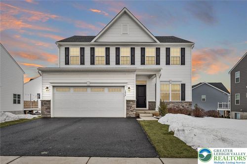 1079 Woodmont Ln, Catasauqua, PA, 18032-8003 | Card Image