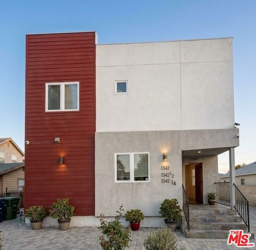 1342-14-1340 W 37th St, Los Angeles, CA, 90007-3959 | Card Image