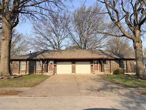 606 Ne Magellan Ave, Lees Summit, MO, 64063-2546 | Card Image