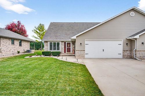 703 Highview Lane, KIMBERLY, WI, 54136 | Card Image